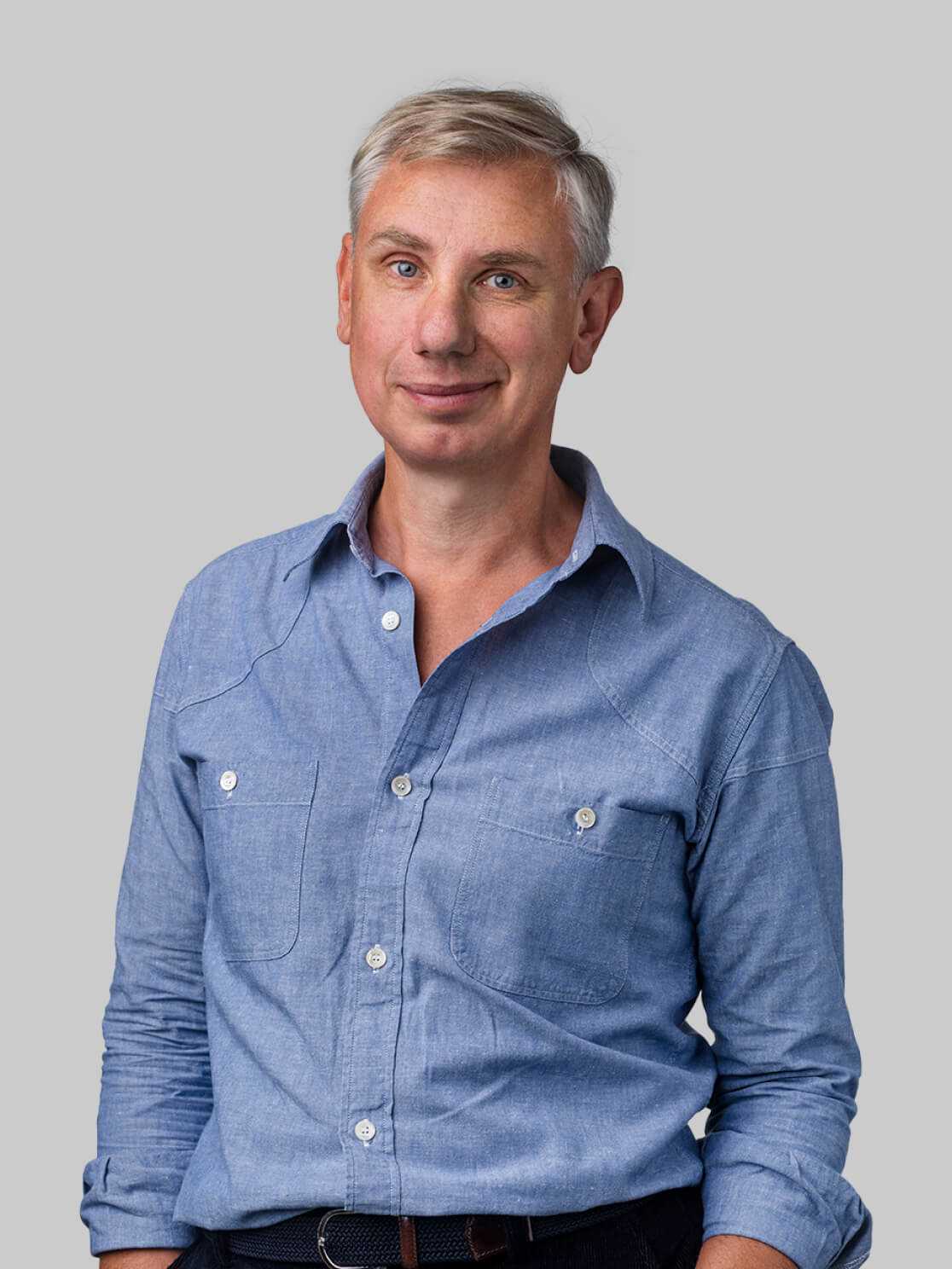 ALFRED, CLIENT DIRECTOR